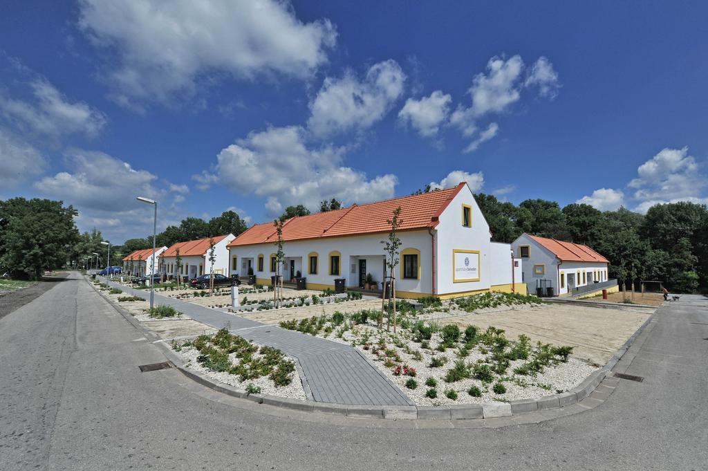 Apartmany Belveder Hlohovec Exterior foto
