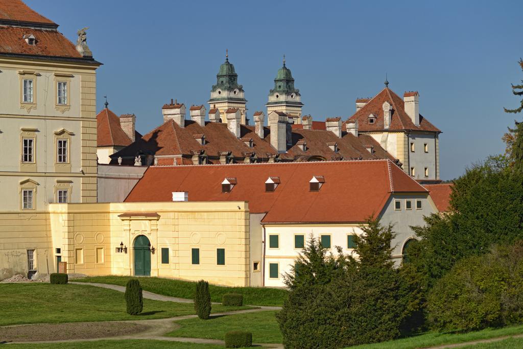 Apartmany Belveder Hlohovec Exterior foto